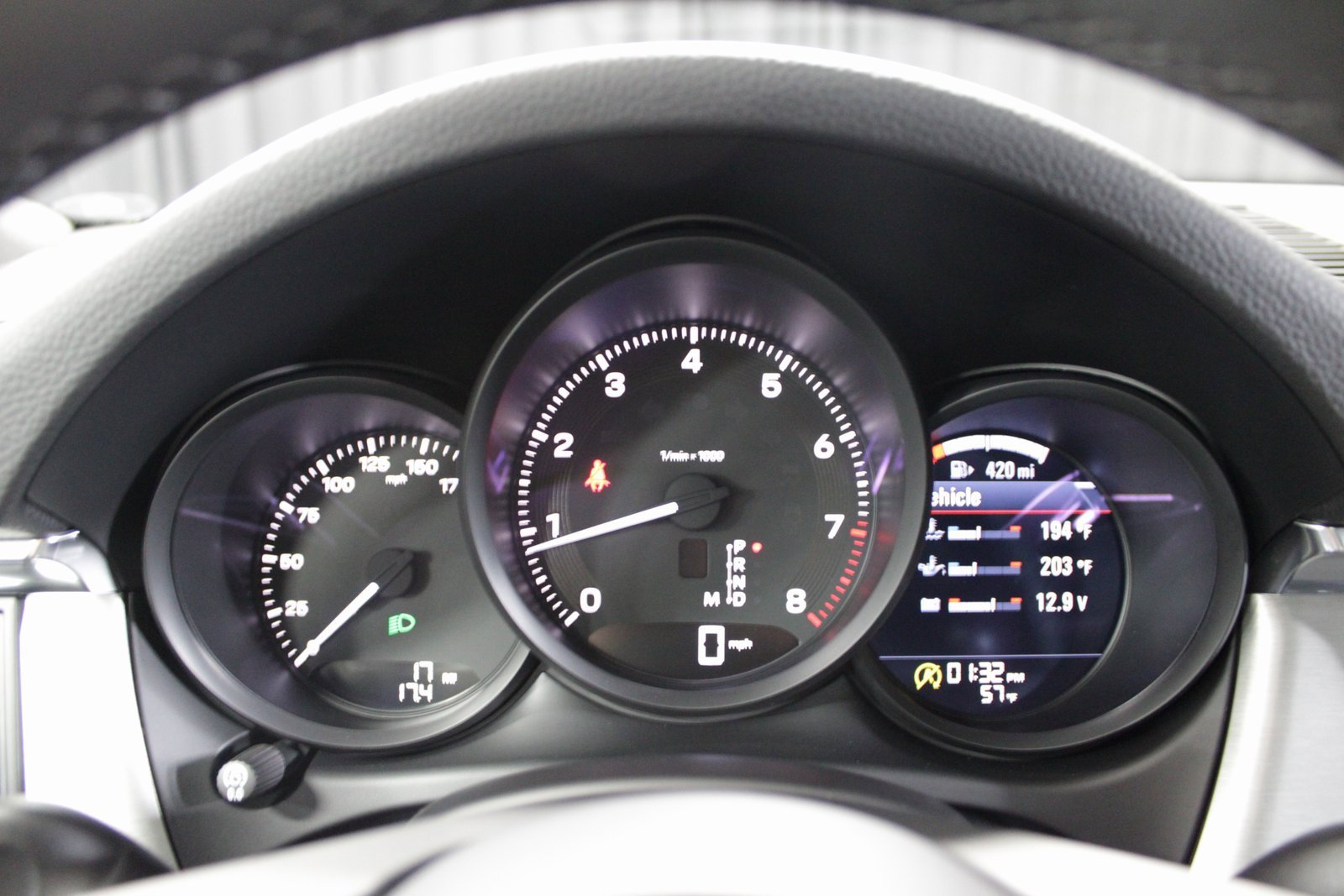 New 2026 Porsche Macan image 31