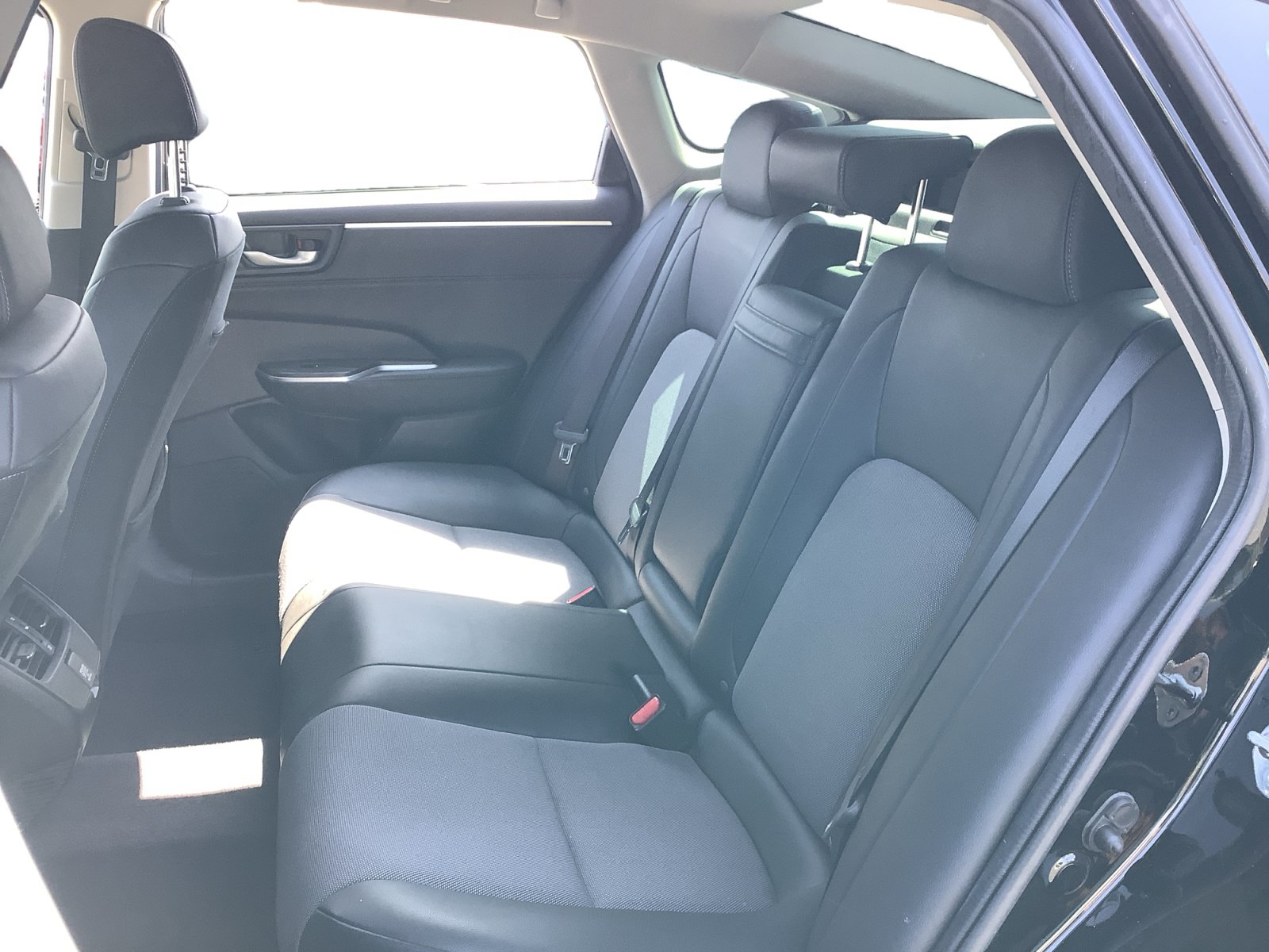 Used 2018 Honda Clarity Plug-In Hybrid image 13