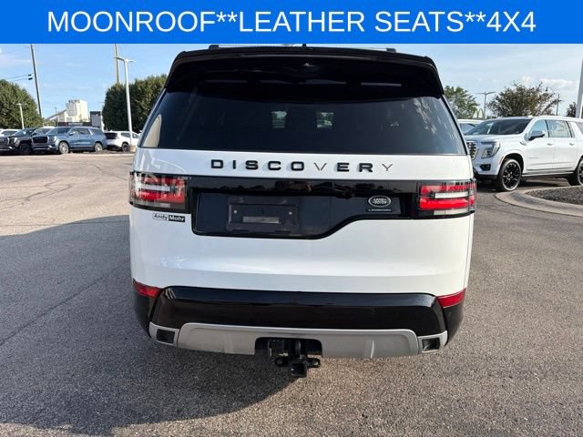 Used 2020 Land Rover Discovery Landmark AWD/4WD image 9