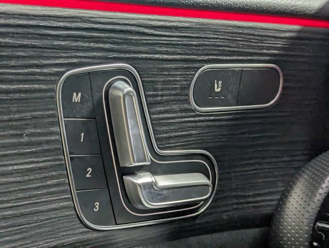Used 2023 Mercedes-Benz CLA 250 4MATIC image 17