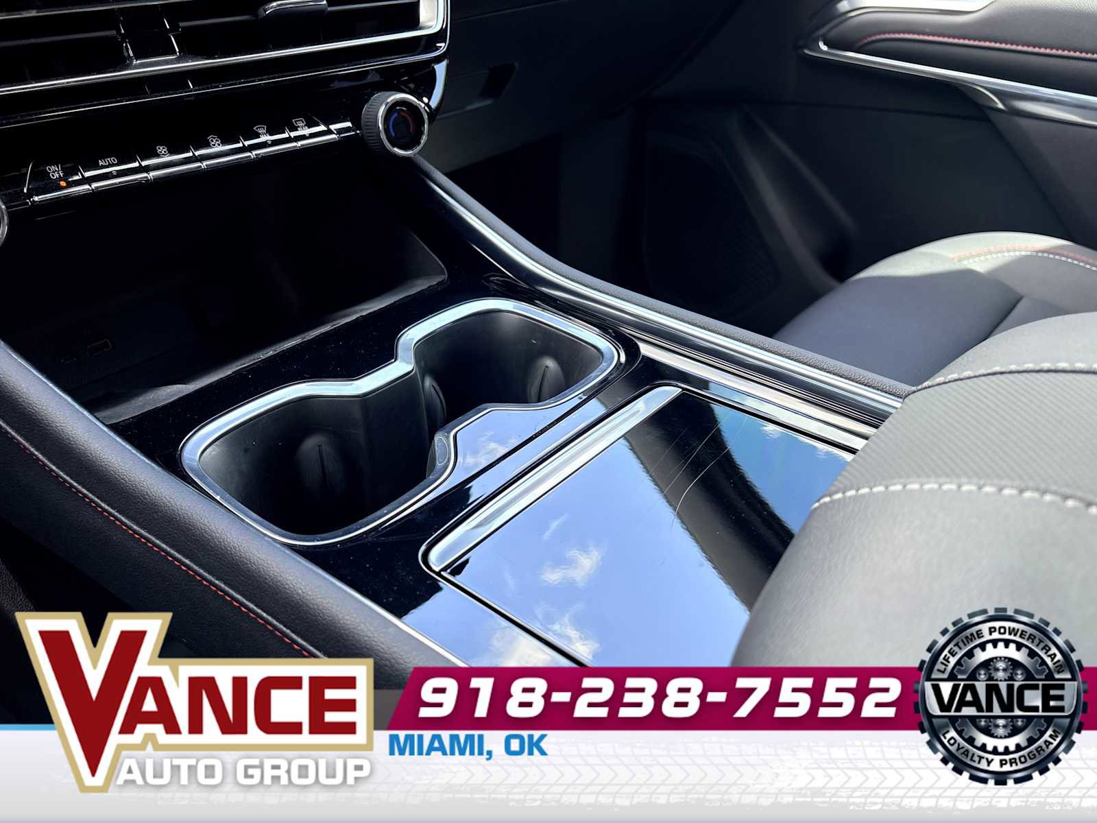 Used 2024 Chevrolet Traverse Z71 w/ LPO, Floor Liner Package image 25