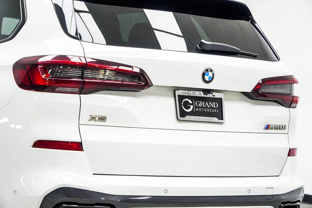 Used 2022 BMW X5 M50i AWD/4WD image 15