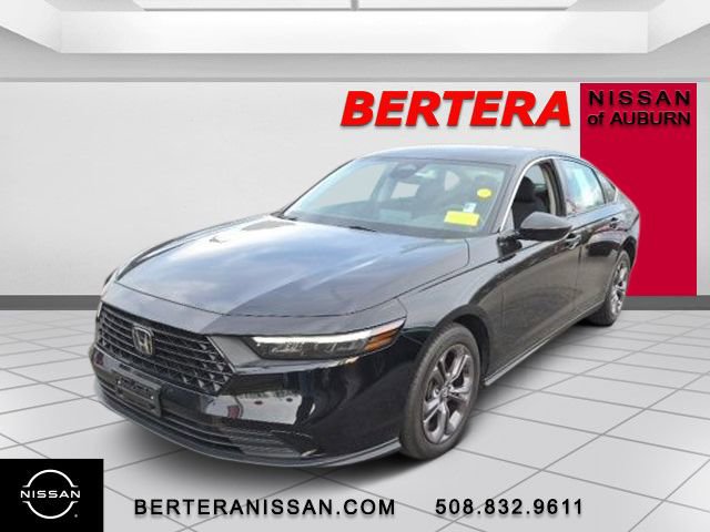 Used 2023 Honda Accord EX image 5
