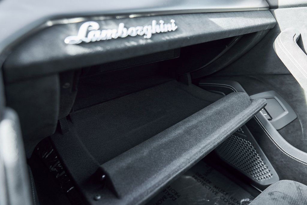 Used 2024 Lamborghini Urus Performante image 89