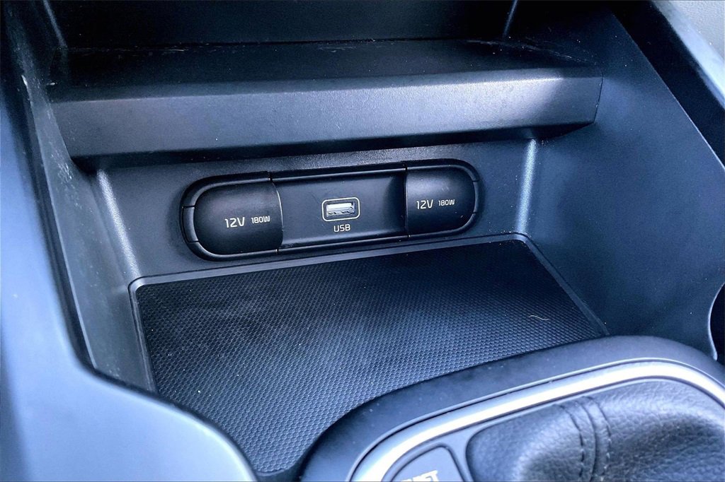 Certified 2021 Kia Soul LX image 31