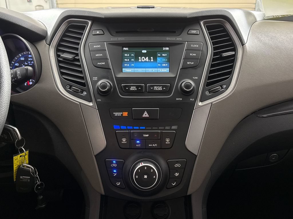 Used 2015 Hyundai Santa Fe Sport w/ Option Group 02 FWD image 19