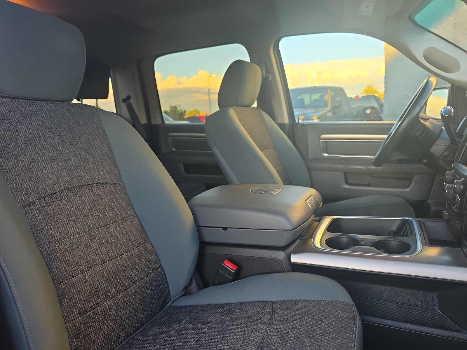 Used 2017 RAM 2500 Big Horn w/ Sport Appearance Group AWD/4WD image 27
