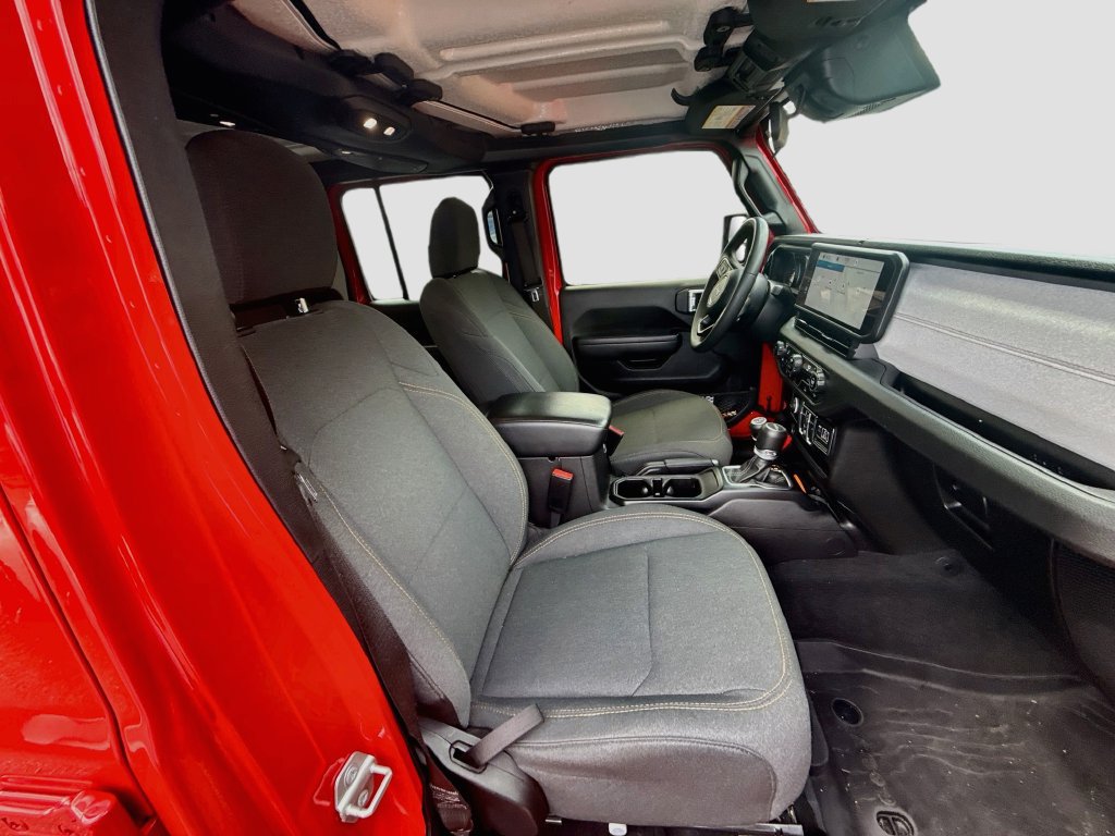 Used 2024 Jeep Gladiator Sport AWD/4WD image 33