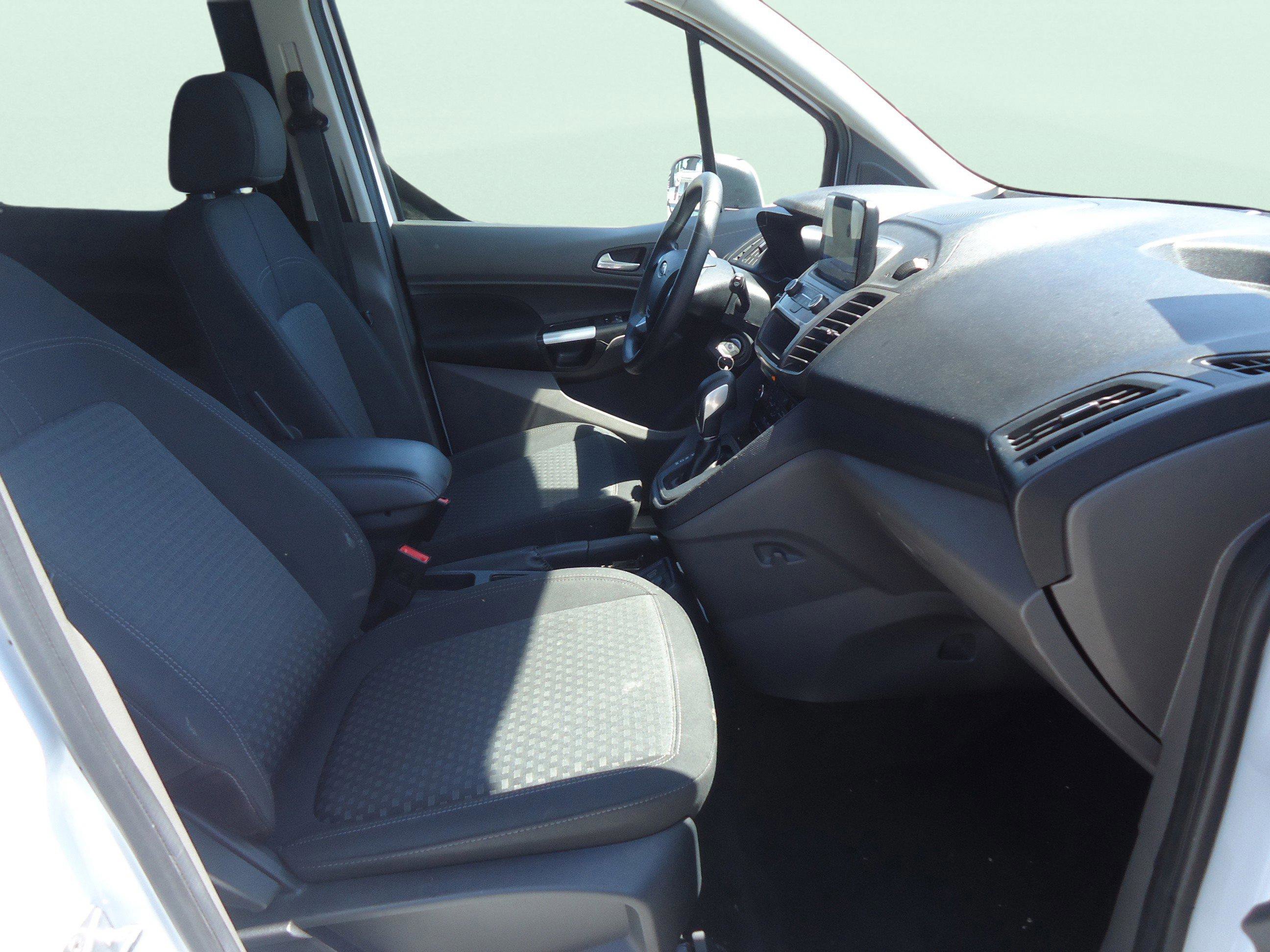 Used 2023 Ford Transit Connect XLT FWD image 24