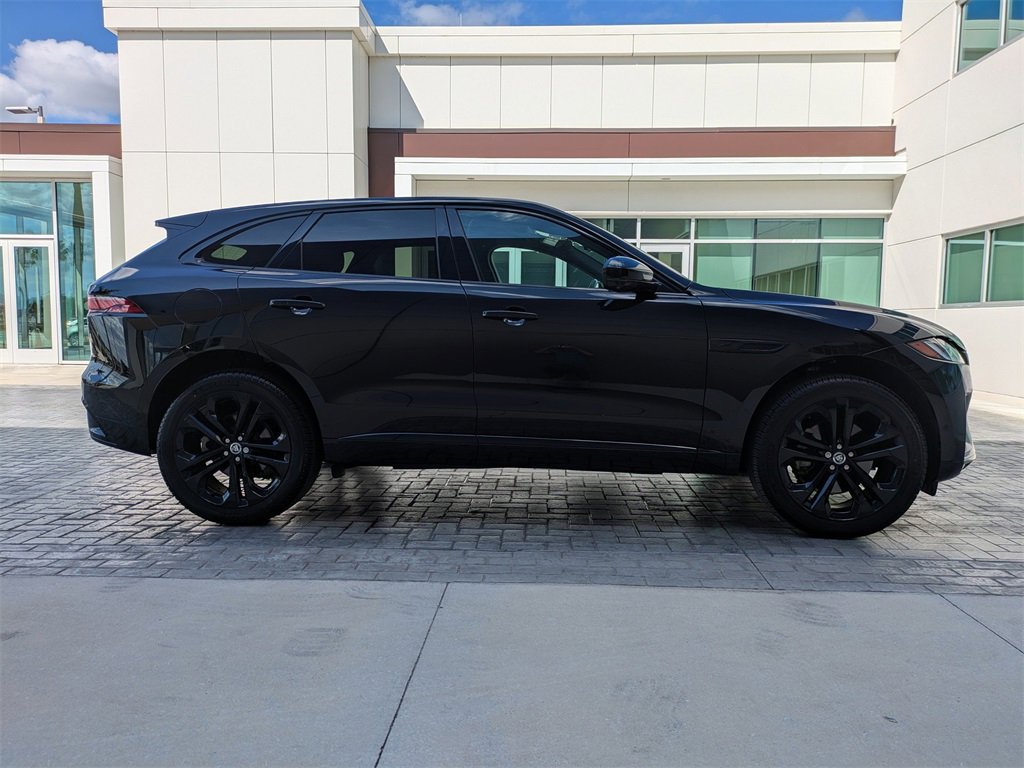 Certified 2025 Jaguar F-PACE R-Dynamic S image 3