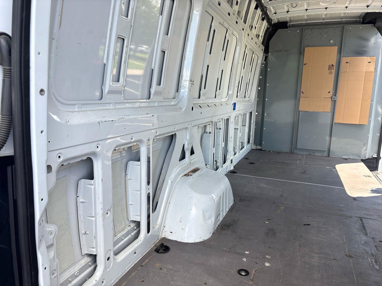 Used 2020 Mercedes-Benz Sprinter 3500 image 12