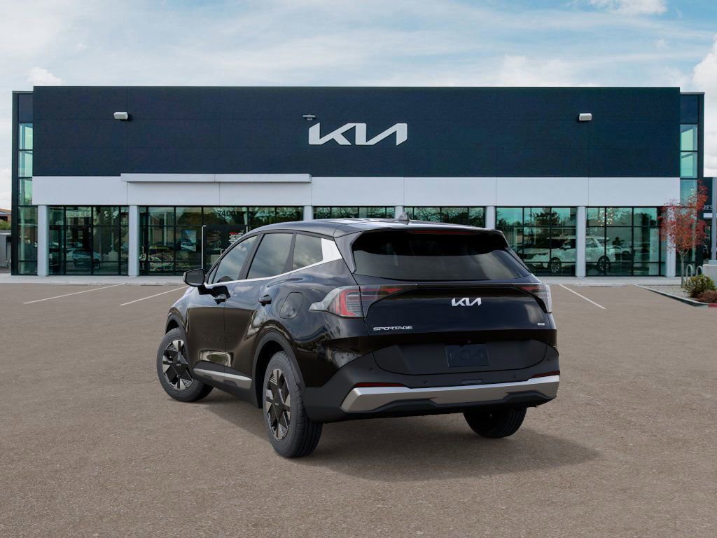 New 2026 Kia Sportage LX image 4