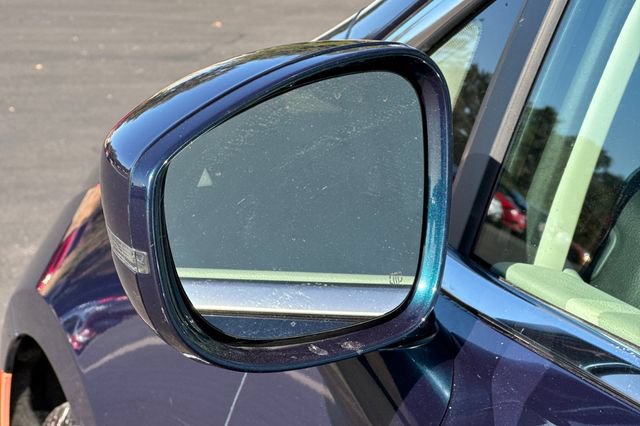 Used 2022 Chrysler Pacifica Touring-L FWD image 54