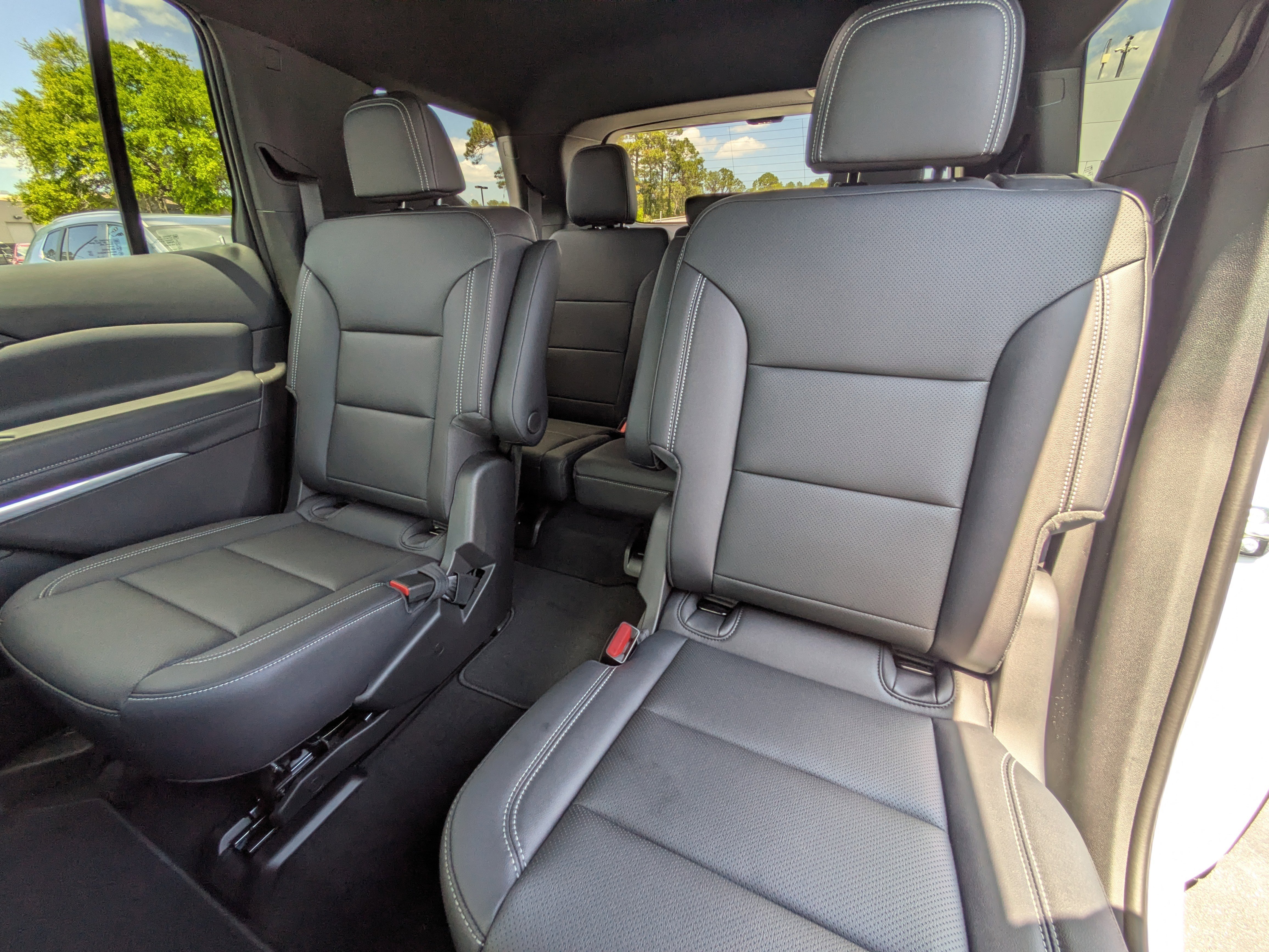 New 2026 Chevrolet Traverse LT w/ Enhanced Driving Package image 10