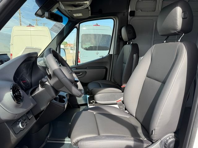 New 2026 Mercedes-Benz Sprinter 2500 image 11