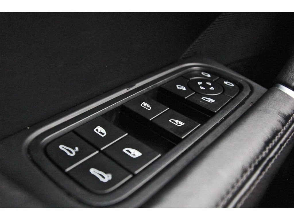 Used 2023 Porsche Cayenne GTS AWD/4WD image 20
