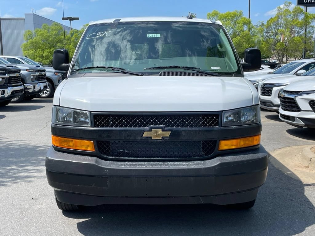 New 2026 Chevrolet Express 3500 LS RWD image 2