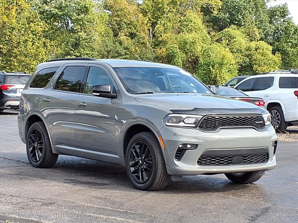 Used 2023 Dodge Durango GT image 2