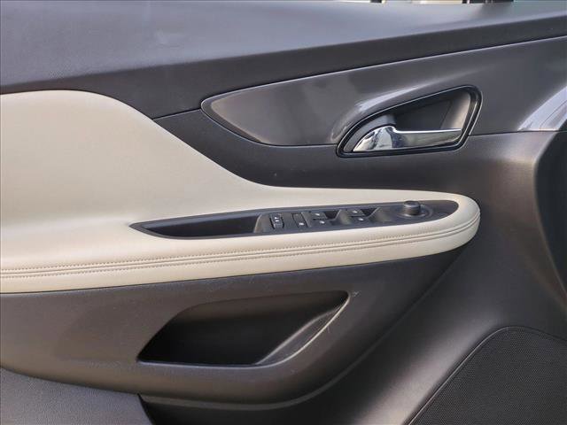 Used 2017 Buick Encore Essence image 11