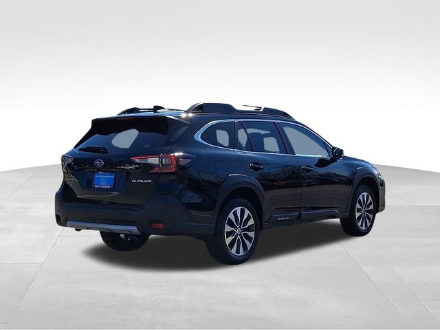 Used 2023 Subaru Outback Limited image 6