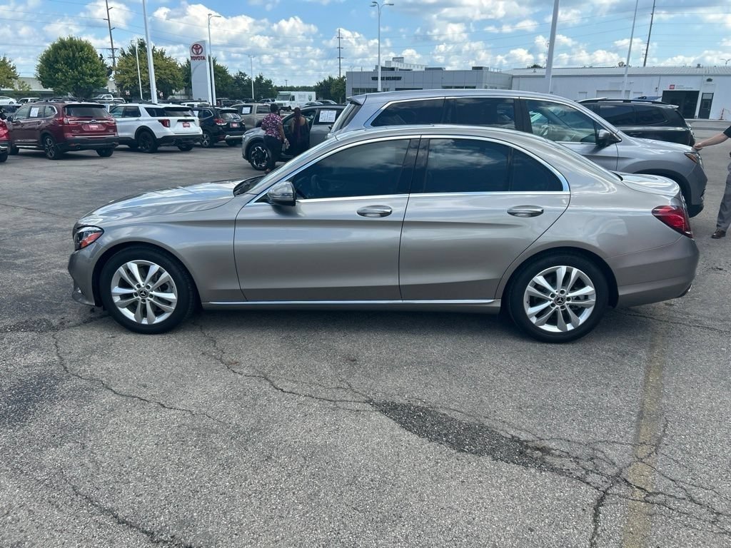 Used 2019 Mercedes-Benz C 300 Sedan image 2