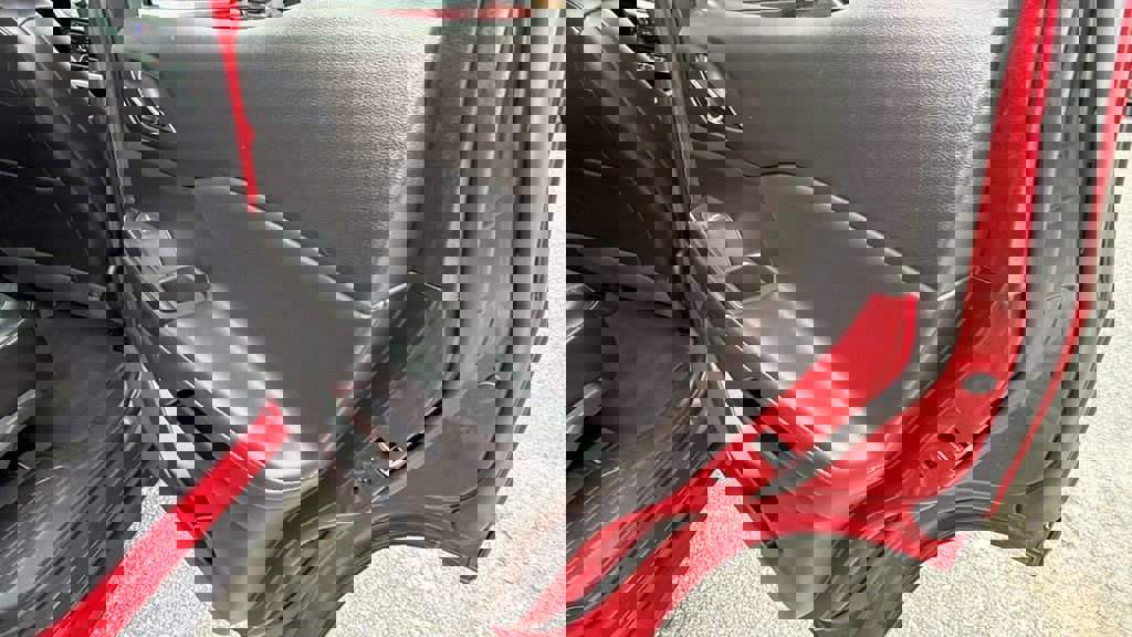 Used 2021 GMC Acadia SLT w/ Preferred Package image 18