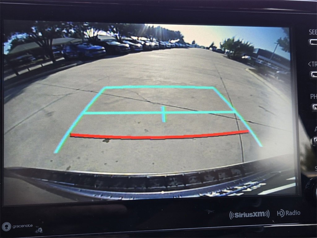 Used 2022 Toyota Highlander XSE image 7