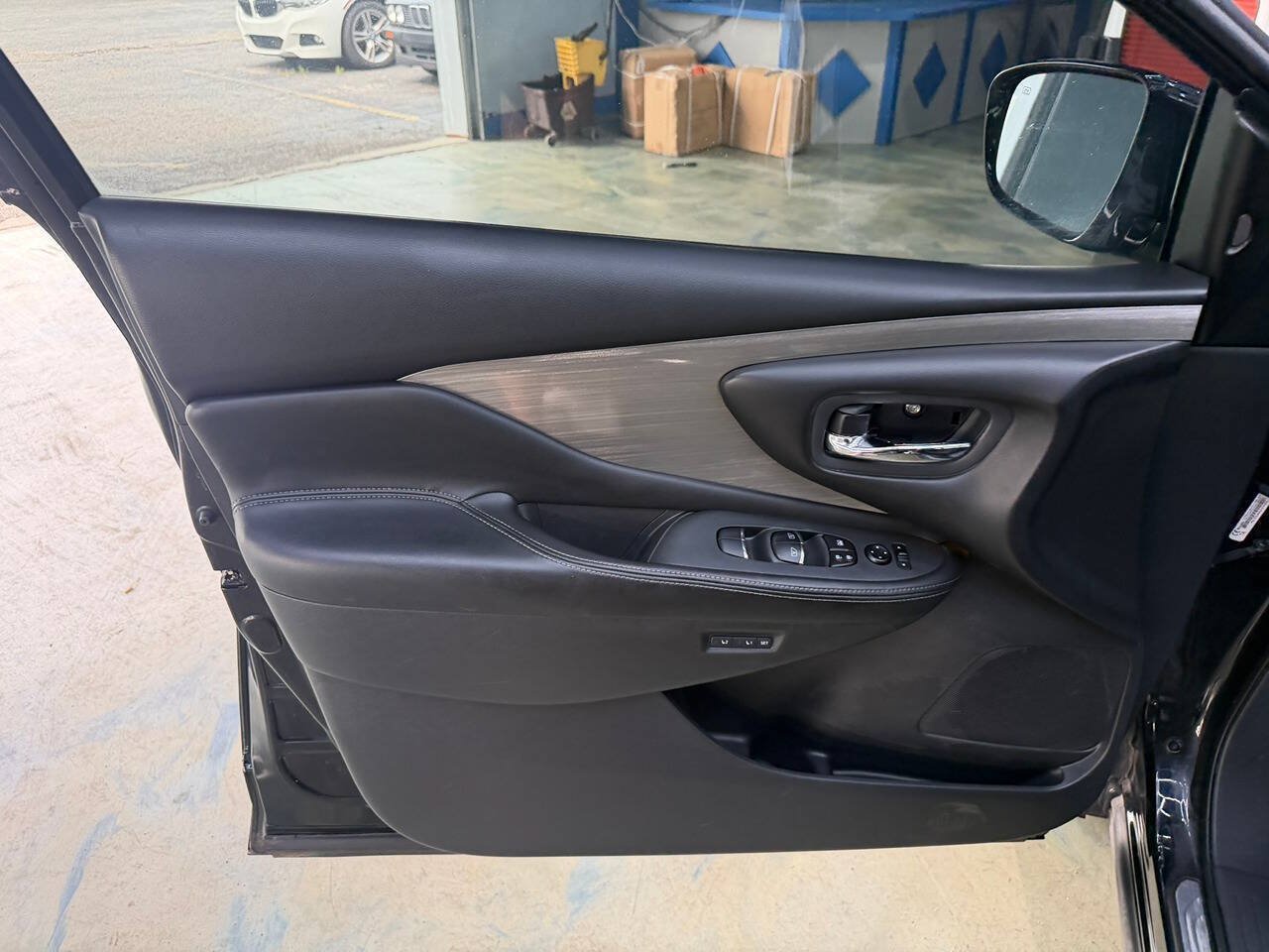 Used 2016 Nissan Murano SL AWD/4WD image 17