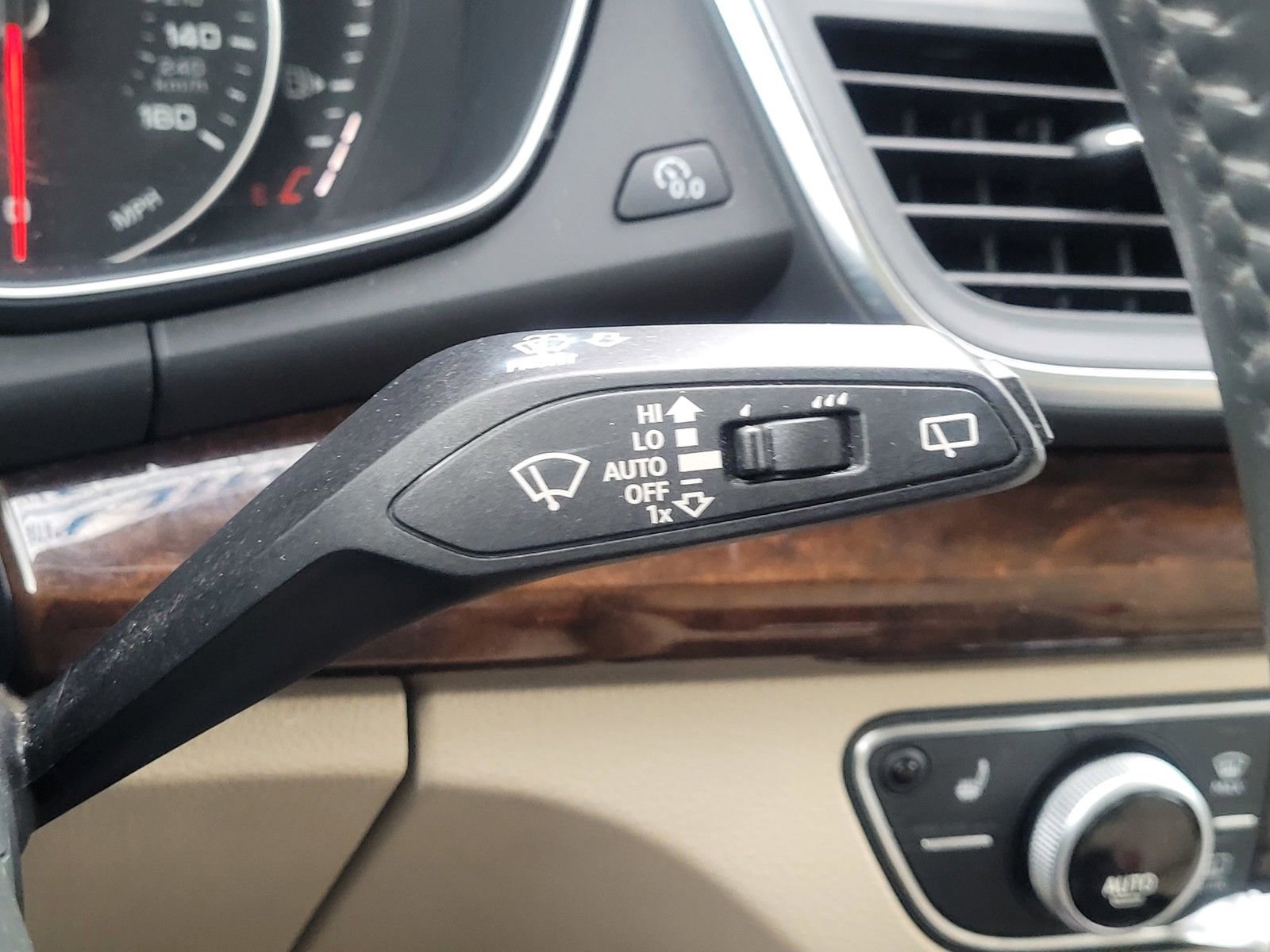 Used 2018 Audi Q5 2.0T Premium w/ Convenience Package image 22