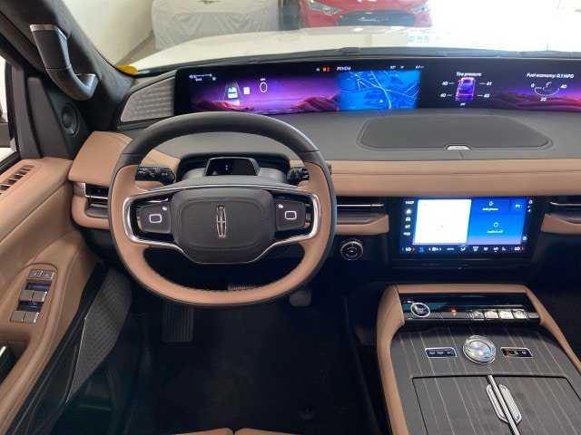 New 2027 Lincoln Navigator L Black Label AWD/4WD image 17