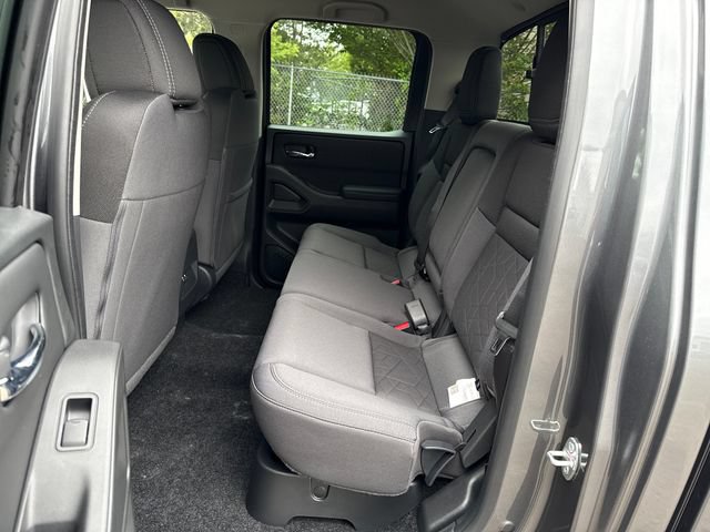 New 2026 Nissan Frontier SV w/ All-Weather Content Package AWD/4WD image 15