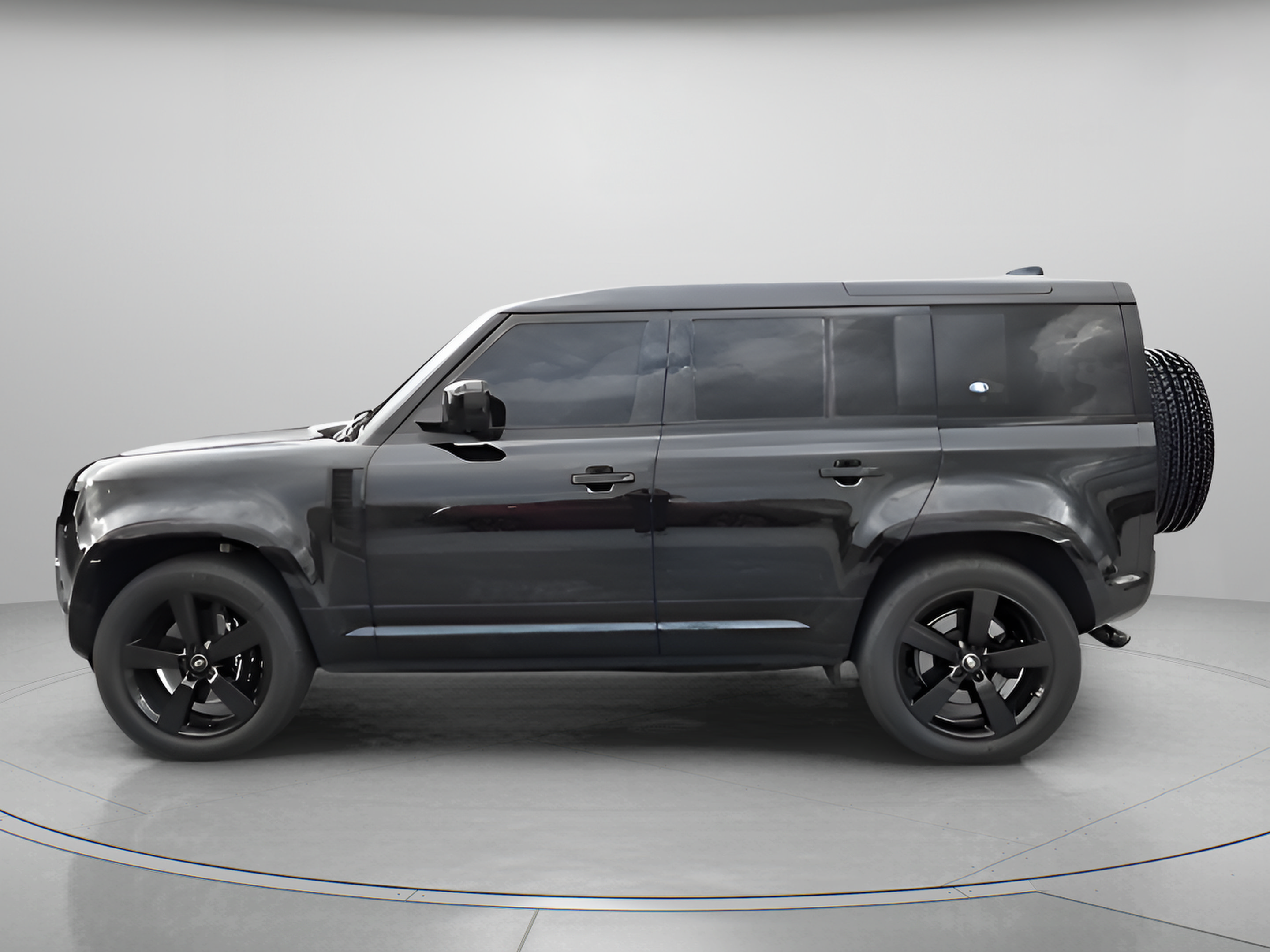 Used 2024 Land Rover Defender 110 V8 AWD/4WD video 2