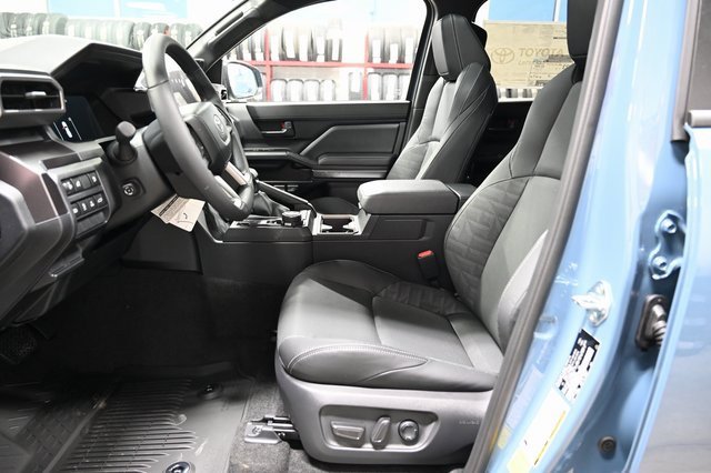 New 2025 Toyota 4Runner TRD Off-Road Premium image 10