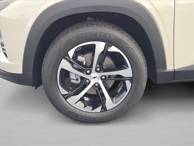 New 2026 Chevrolet Trax RS FWD image 9