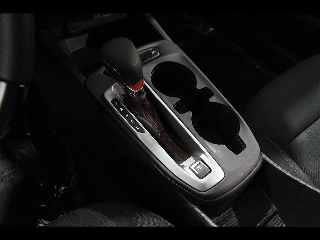 Certified 2024 Chevrolet Trax RS FWD image 15