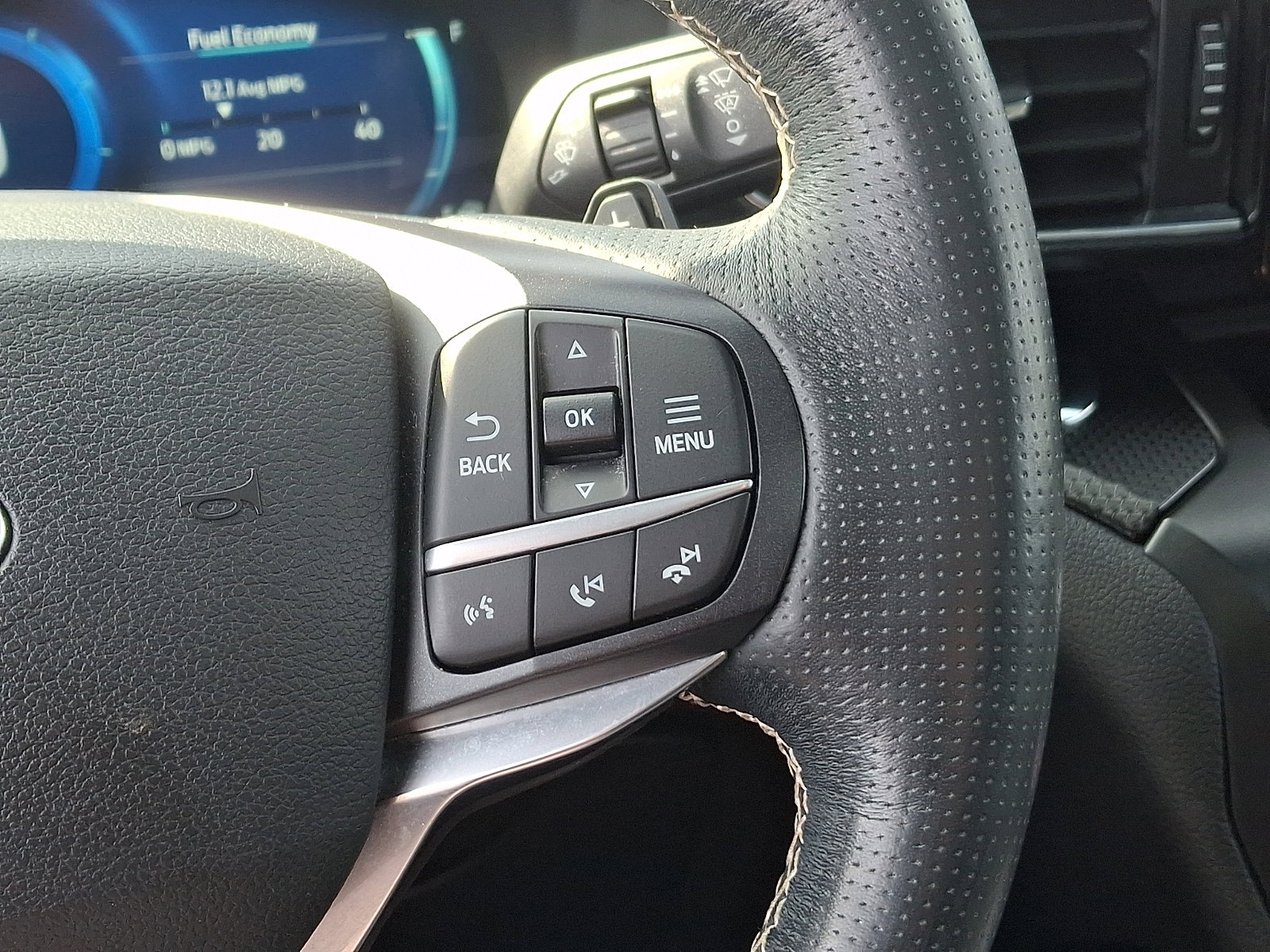 Used 2020 Ford Explorer ST image 24