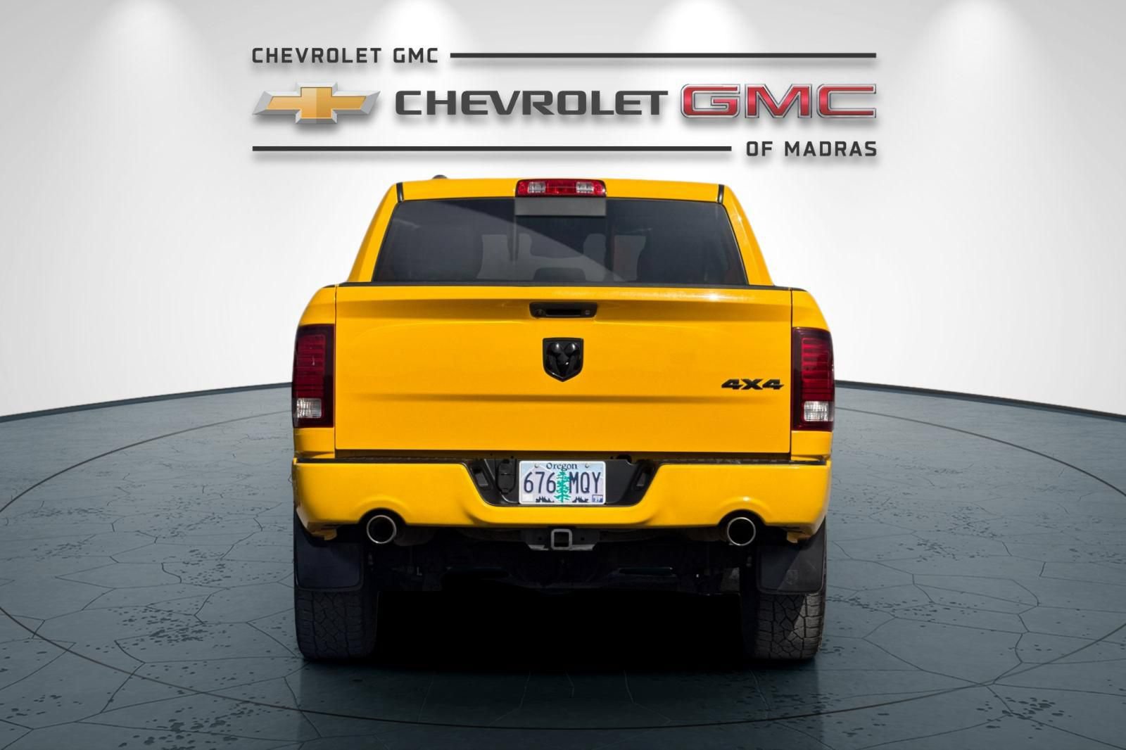 Used 2016 RAM 1500 Sport w/ Stinger Yellow Sport Package AWD/4WD image 4