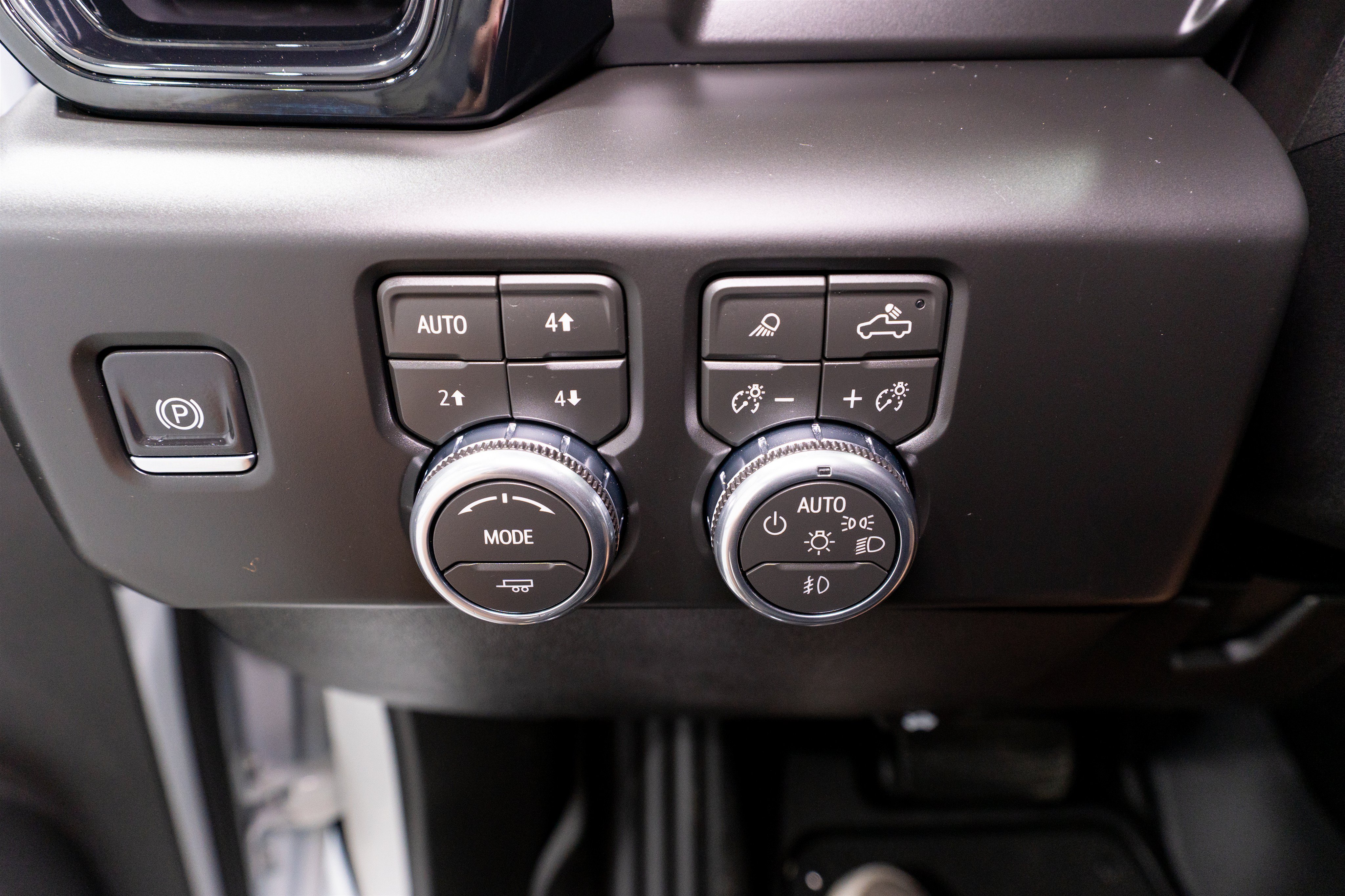 Used 2026 GMC Sierra 2500 AT4 AWD/4WD image 31