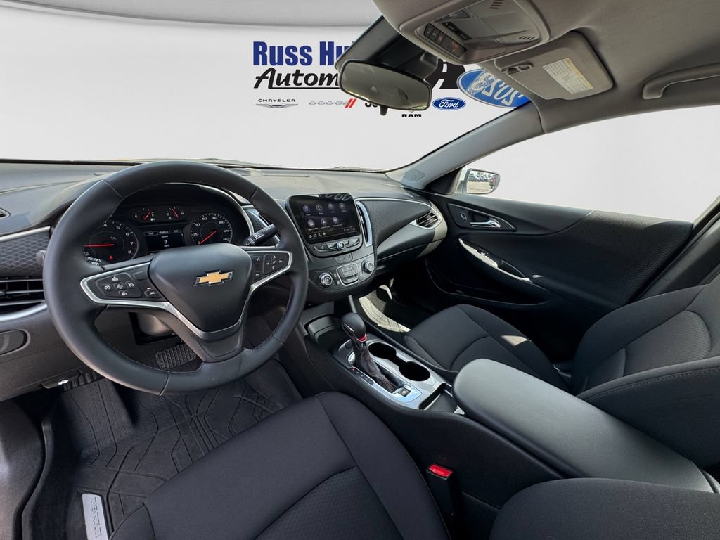 Used 2023 Chevrolet Malibu RS w/ LPO, Floor Liner Package FWD image 19