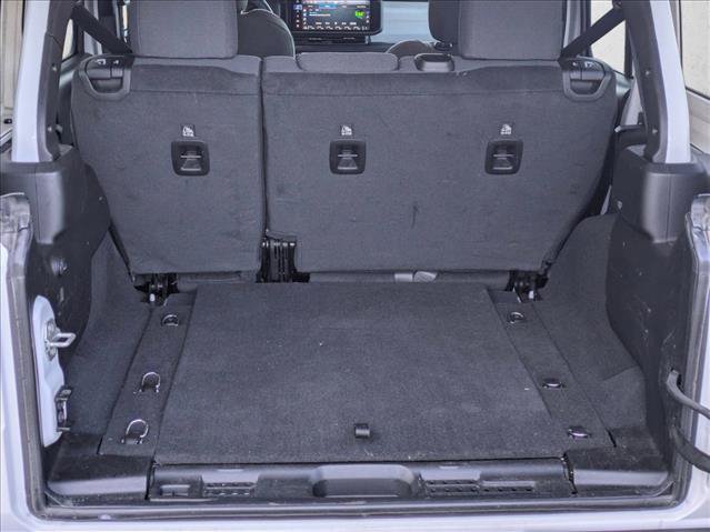 Used 2024 Jeep Wrangler Unlimited Sport AWD/4WD image 6