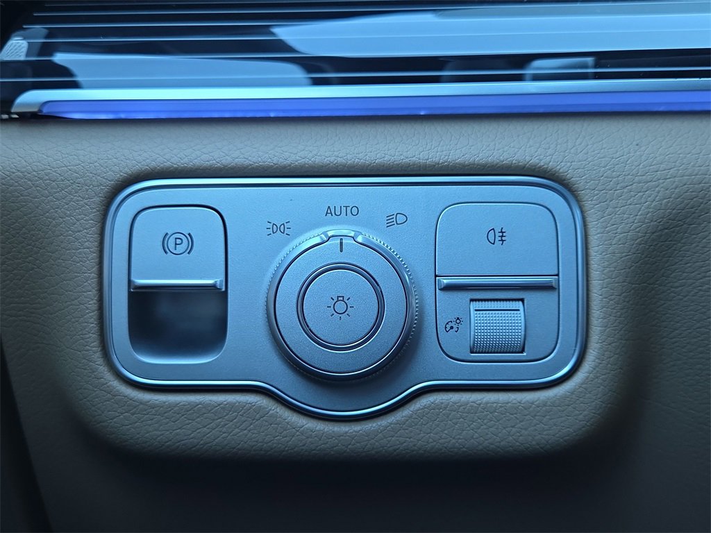 New 2026 Mercedes-Benz GLS 450 4MATIC image 30