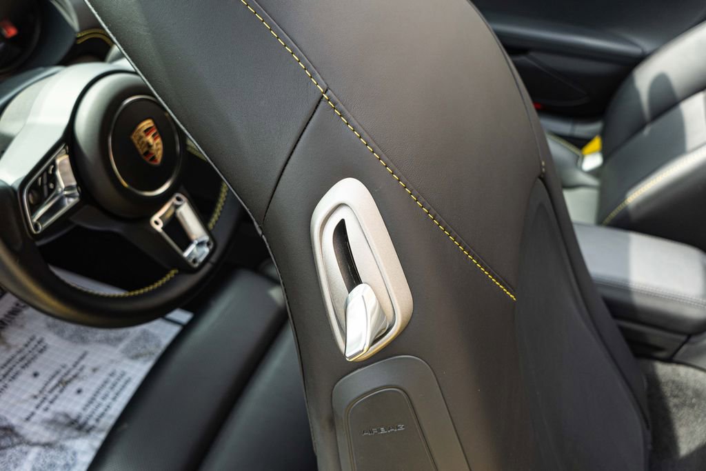 Used 2023 Porsche 718 Boxster S image 29