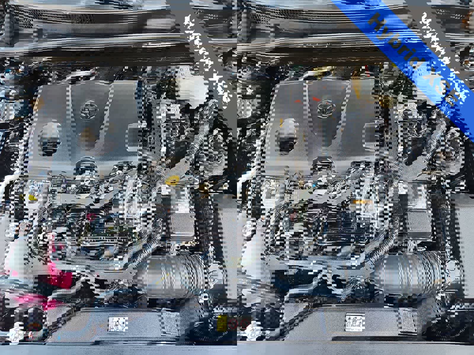 Used 2021 Toyota Avalon XSE image 13