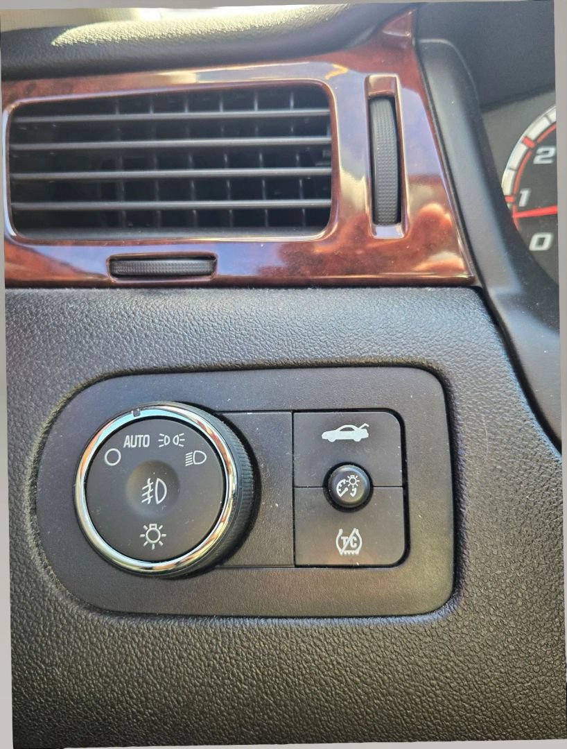Used 2007 Chevrolet Impala SS w/ Convenience Package FWD image 26