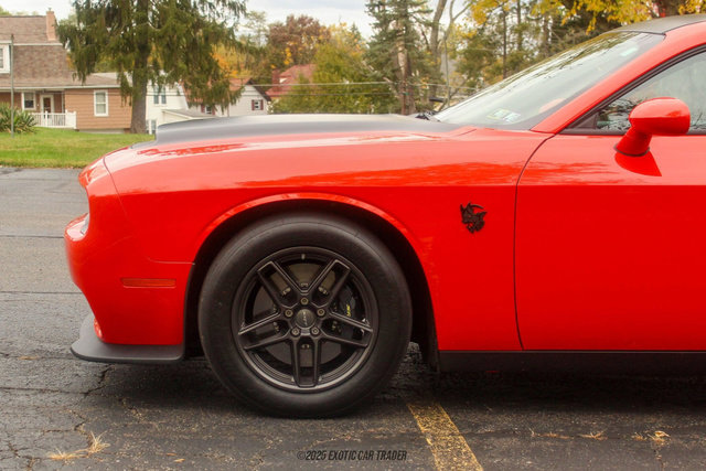 Used 2023 Dodge Challenger SRT Hellcat Redeye image 4