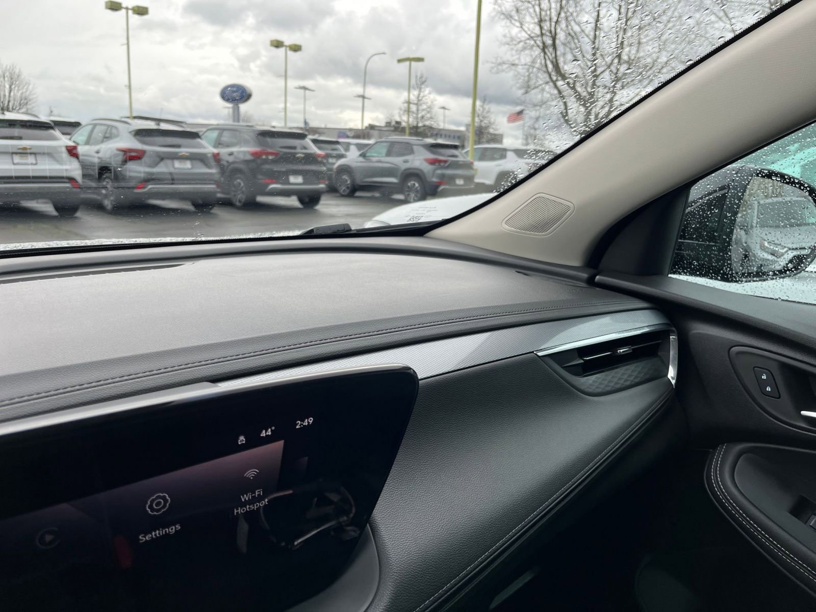 Used 2025 Buick Encore GX Preferred image 35