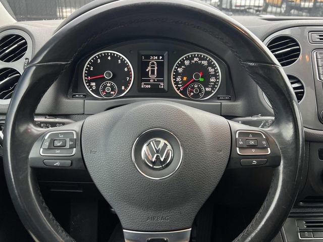 Used 2017 Volkswagen Tiguan Wolfsburg Edition image 18