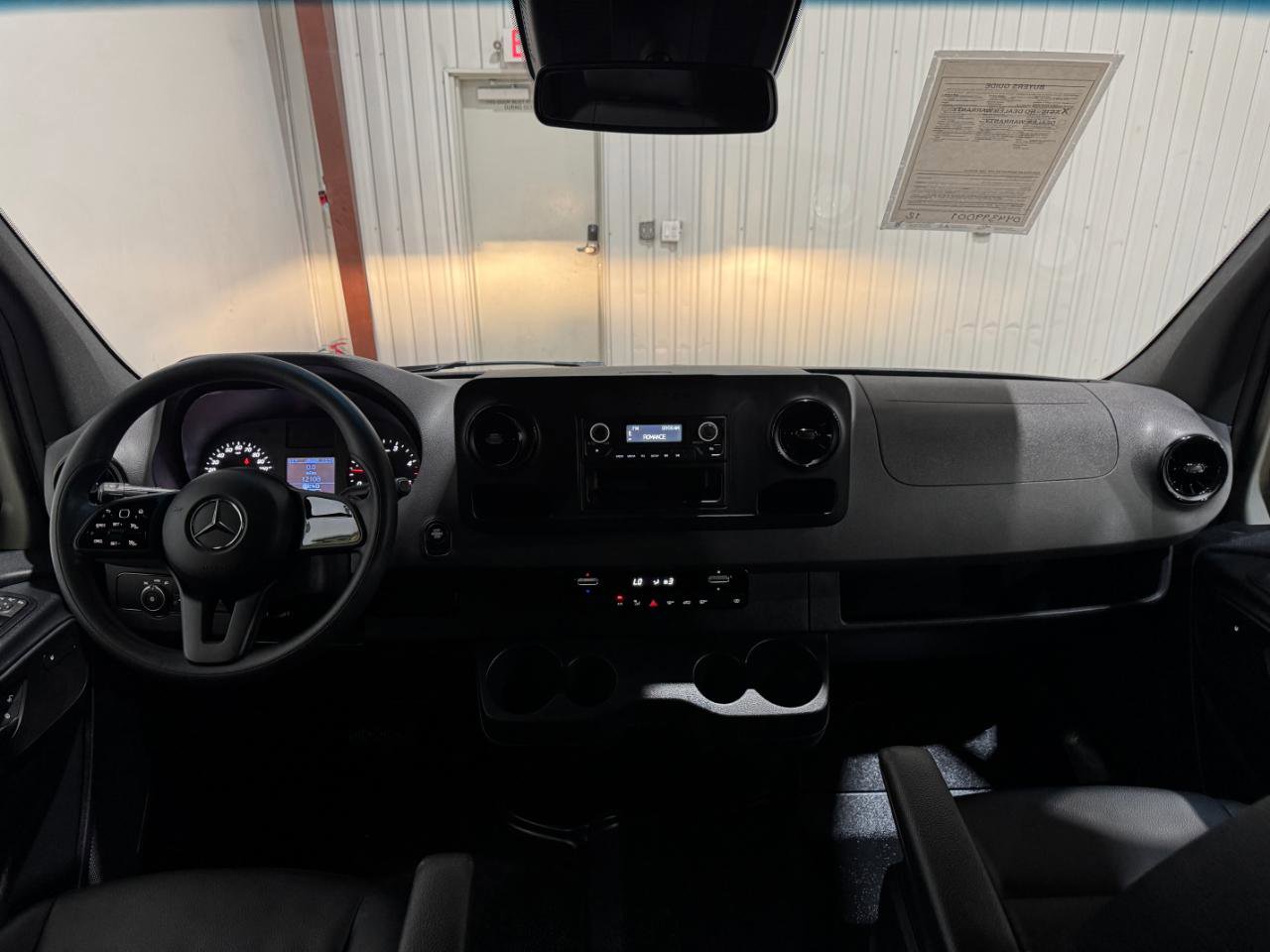 Used 2021 Mercedes-Benz Sprinter 2500 image 13