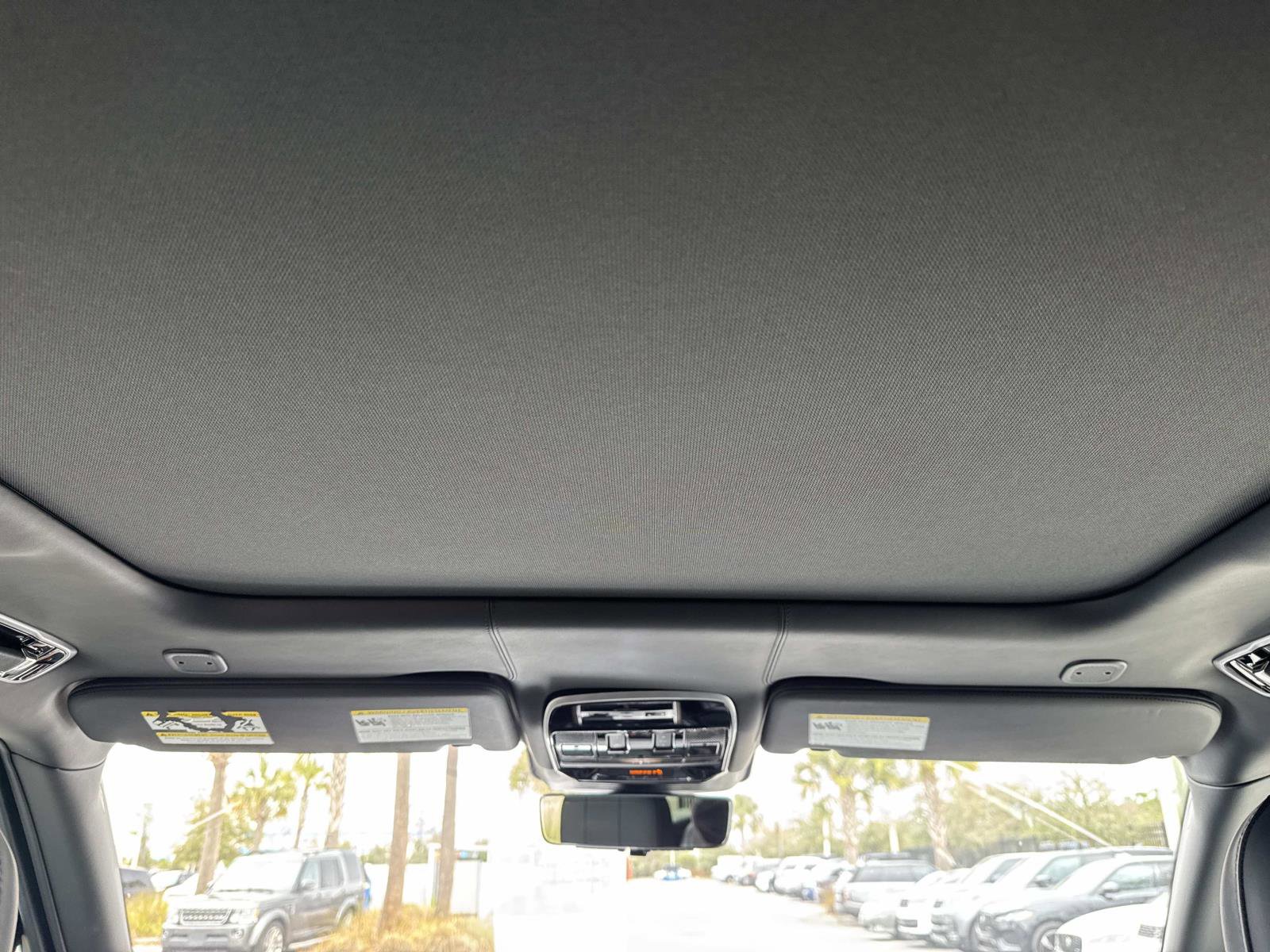 Certified 2023 Land Rover Range Rover Autobiography image 19