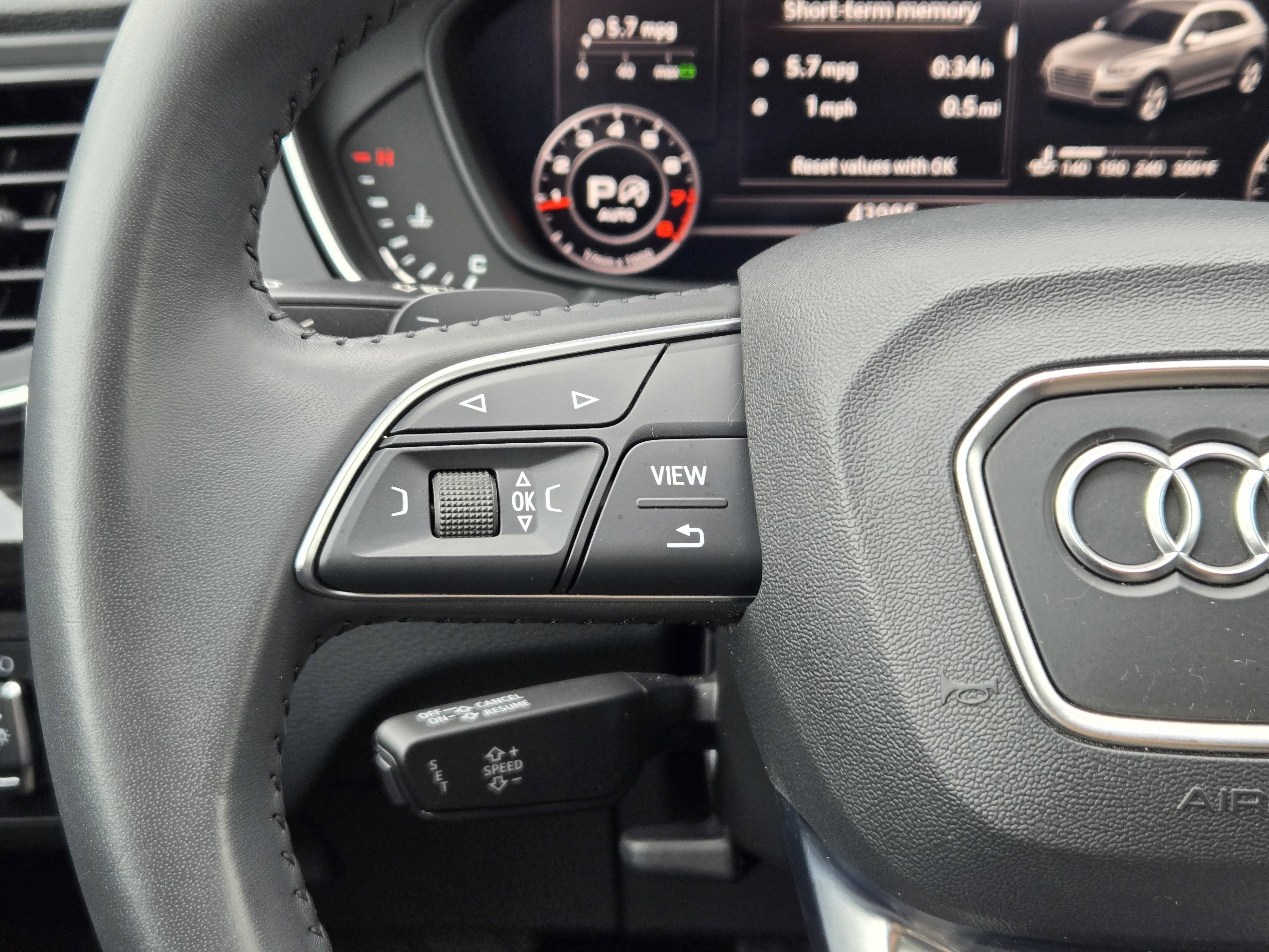 Used 2018 Audi Q5 2.0T Premium Plus AWD/4WD image 37